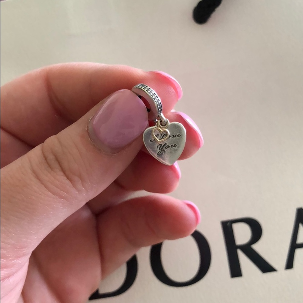 🌸PANDORA CHARM🌸